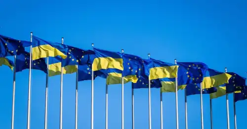 Зеленський підписав закон, що відкриває Україні доступ до європейського роумінгу
