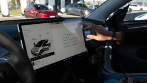 Продажі Tesla у Франції впали до найнижчого рівня за майже три роки | INFBusiness