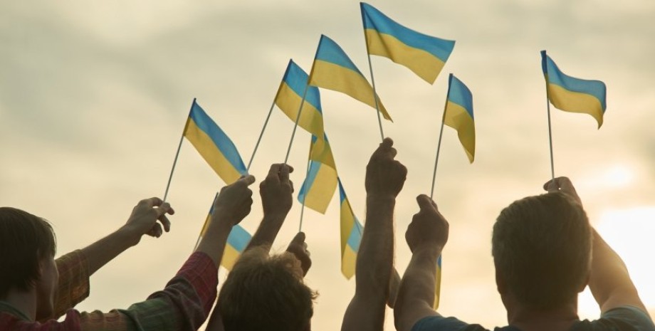 Українські біженці: демограф виступає за те, щоб люди не мали жодних уподобань після повернення | INFBusiness