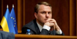 Прокурори з інвалідністю: скільки з них звільнилися з влади, і що чекає на решту | INFBusiness