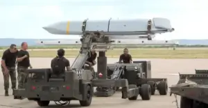 Patriot, JASSM-ER і навіть Tomahawk: яку зброю Трамп може дати Україні? | INFBusiness