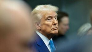 Трамп оголосив про запровадження 30% мит на товари з ЄС та Мексики з 1 серпня | INFBusiness