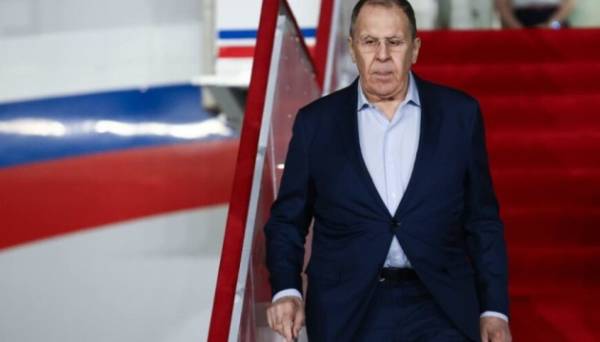 Лавров прибув до КНДР: розповість про війну Росії проти України та ситуацію на Корейському півострові