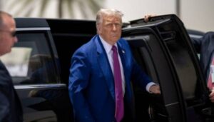 Трамп оголосив про переговори з Китаєм щодо угоди з TikTok | INFBusiness