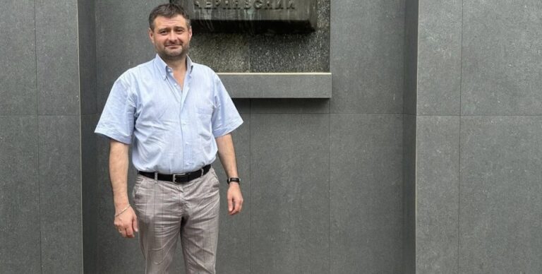 У лікарні з травмами: “Шахед” вдарив по квартирі голови Національної спілки українців