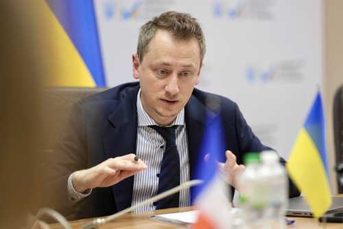 Що ж, усі обличчя знайомі: хто тепер за що відповідатиме в українському уряді? | INFBusiness