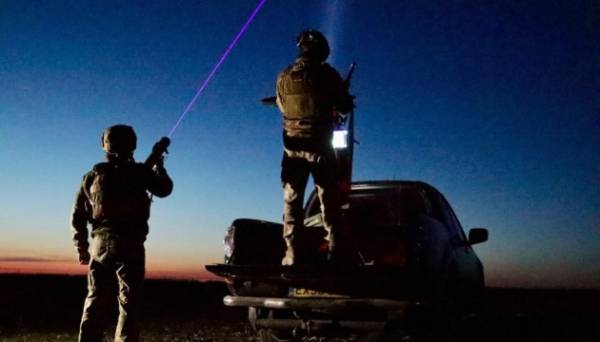 У Києві чути вибухи, працює протиповітряна оборона