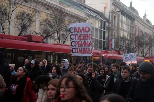 Сербія між літієм та свободою: чому 325 тисяч протестувальників вимагають відставки Вучича | INFBusiness