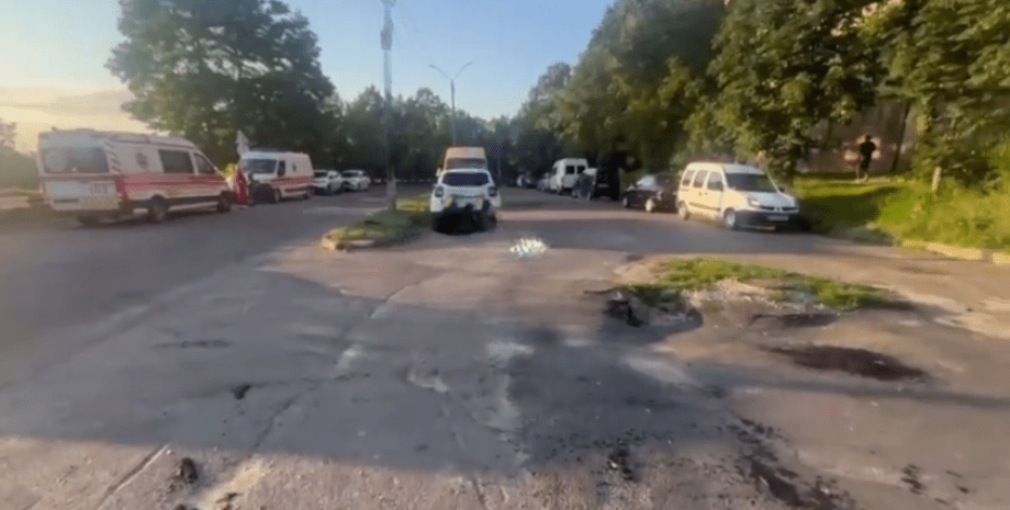 У Житомирі стався вибух без сигналізації: повідомляється про одну людину, яка загинула (фото) | INFBusiness