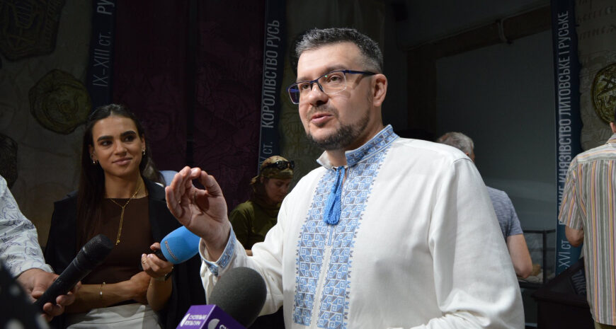 «Вони не стали послами»: голова Українського національного союзу українців розповів, що думає про українців за кордоном (відео)