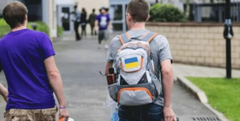 Нові правила виїзду з України у 22 роки: коли набуде чинності постанова Кабінету Міністрів?