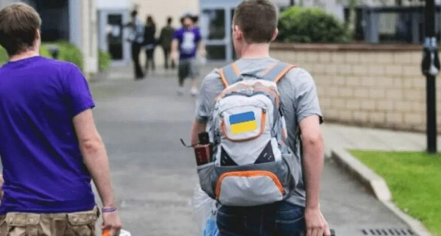 Нові правила виїзду з України у 22 роки: коли набуде чинності постанова Кабінету Міністрів?