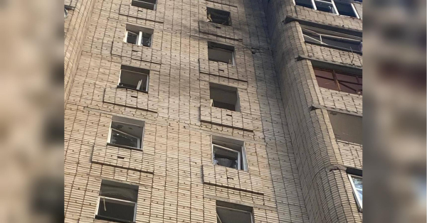 Майже доба під обстрілами: ворог б’є по мирному населенню Сумщини
