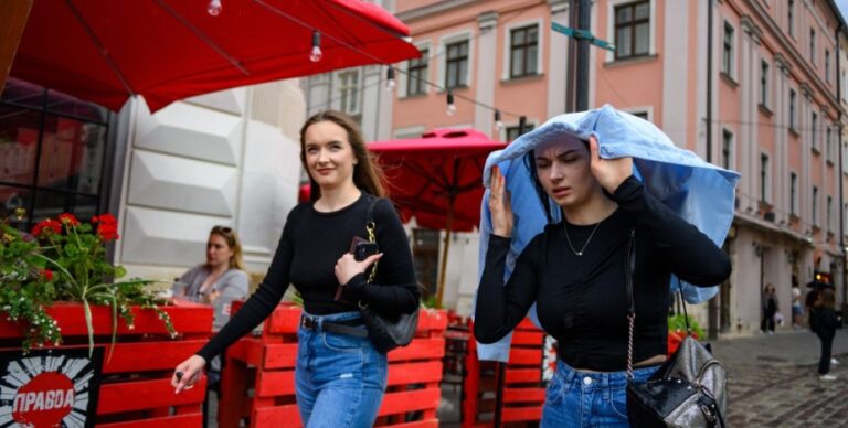 Прогноз погоди — коли в Україні похолодає до +6 — карти
