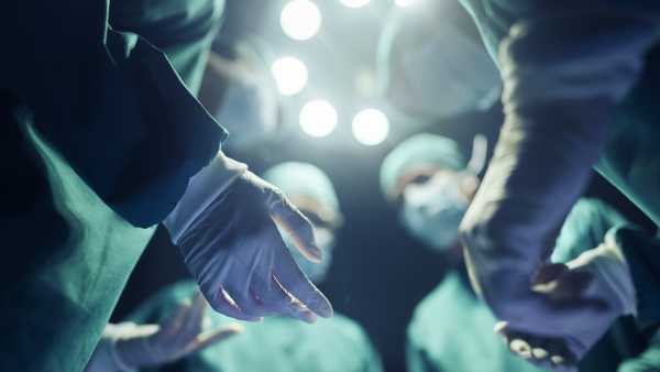 Альтернатива LASIK? Ранні випробування нового безлазерного лікування очей показують багатообіцяючі результати | INFBusiness