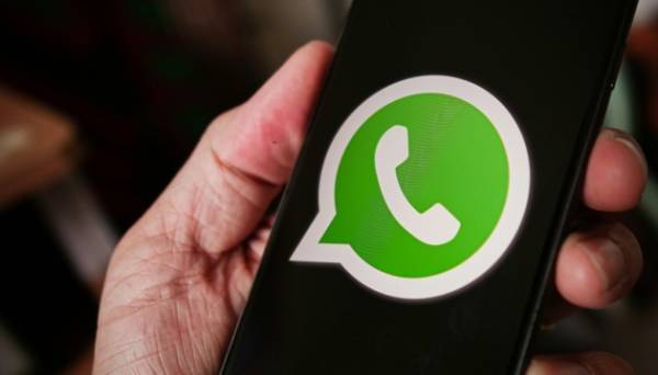 Казахстан спростовує чутки про заборону WhatsApp та Telegram