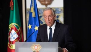 Президент Португалії назвав Трампа російським агентом | INFBusiness