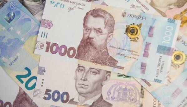 Курси долара та євро на 28 серпня