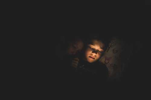 Будь-яке освітлення під час сну загрожує ожирінням та проблемами зі здоров'ям