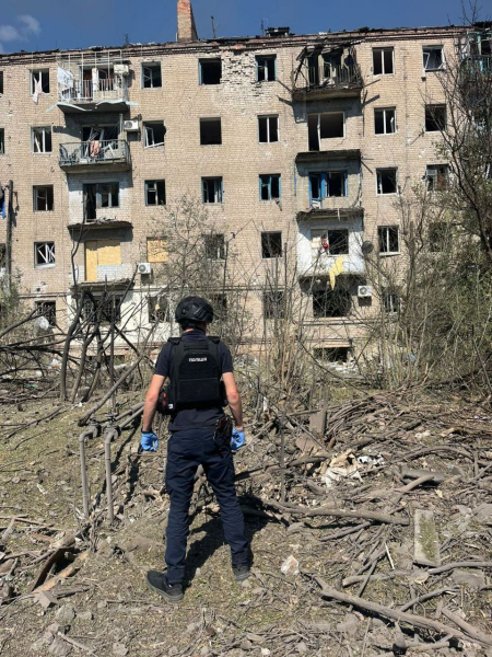 Ворог вдарив з РСЗВ по ринку у Костянтинівці на Донеччині: є жертви (фото) | INFBusiness
