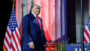 Трамп заявив, що американські атомні підводні човни тепер ближче до Росії | INFBusiness