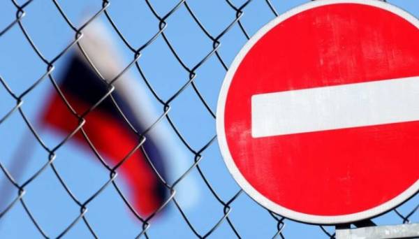 Сполучені Штати послабили деякі санкції проти Росії на тиждень для переговорів на Алясці