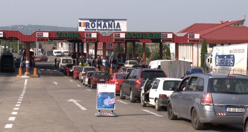 Порушник кордону: співробітники Державної прикордонної служби України зловили на камеру незвичайного “ухильника” (відео)