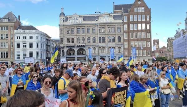 В Амстердамі відбувся мітинг з нагоди річниці Незалежності України
