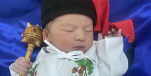 У Луцьку новонароджену дитину назвали Ато: з чим батьки асоціюють це ім'я? | INFBusiness