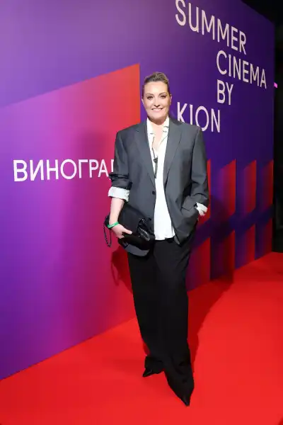 Софія Синіцина, Ніно Нінідзе, Павло та Зепюр Прилучні: світська прем'єра серіалу “Виноград” | INFBusiness