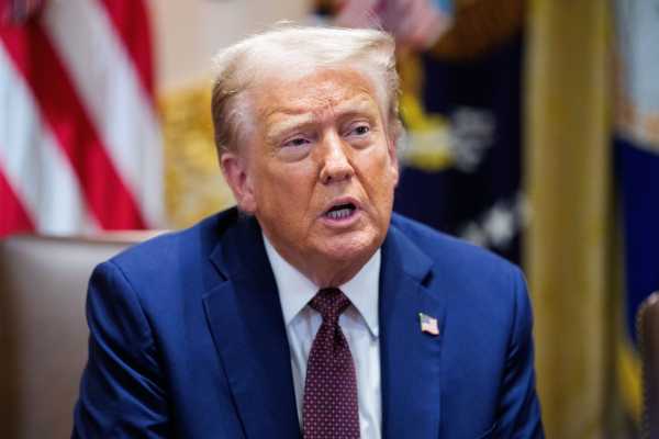 Трамп: токен WLFI обвалився, шалений початок торгівлі майнером біткойнів
