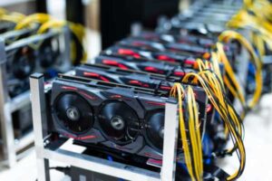 Майнінг альткоїнів у 2025 році: 5 вигідних альтернатив біткойну | INFBusiness