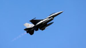 Польща та Румунія піднімають літаки в повітря через те, що союзник НАТО зафіксував нове порушення з боку Росії з боку безпілотника | INFBusiness