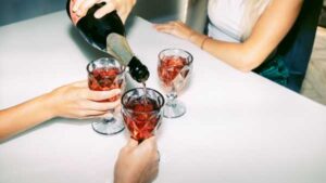 Як алкоголь викликає рак? | INFBusiness