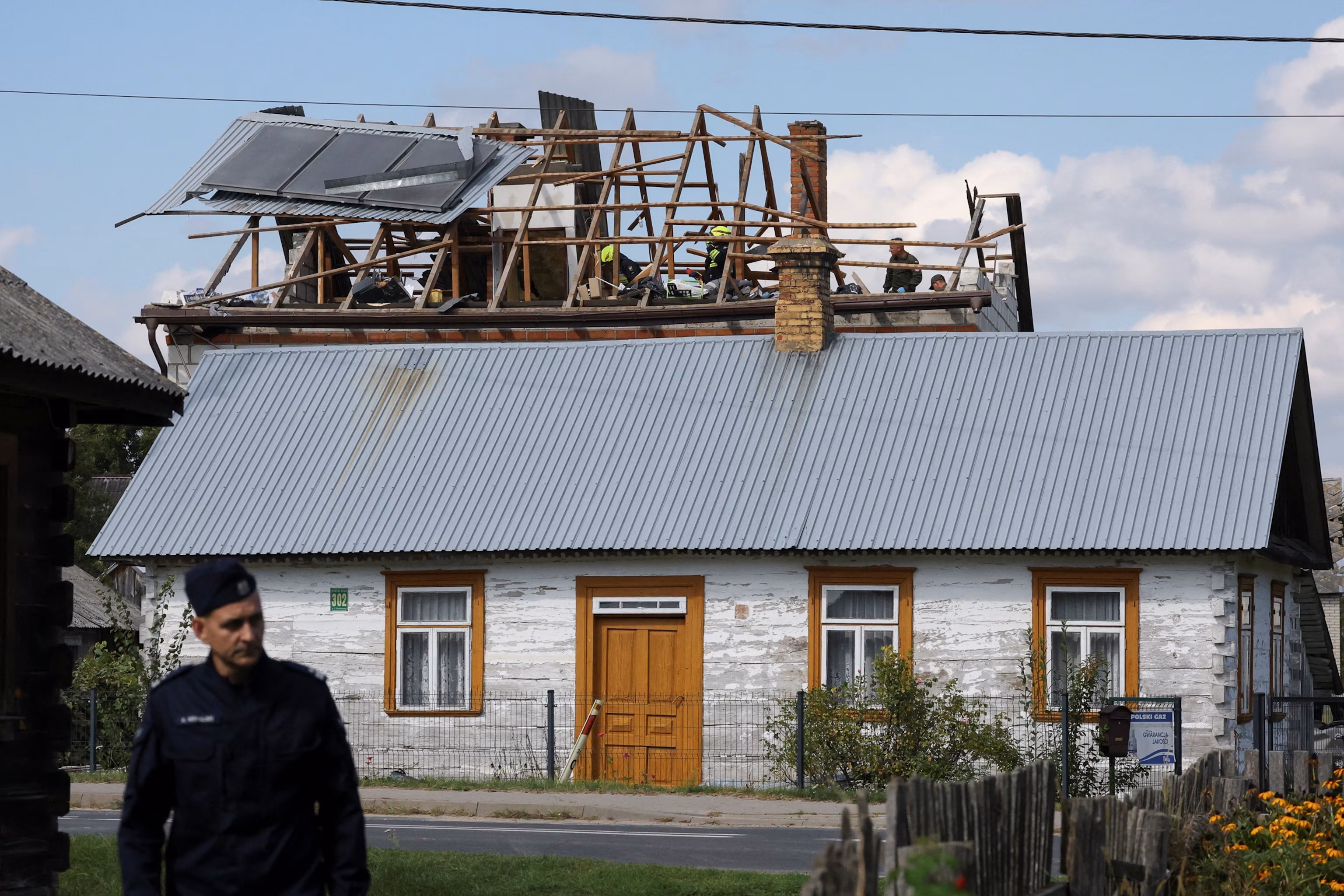 Польща та Румунія піднімають літаки в повітря через те, що союзник НАТО зафіксував нове порушення з боку Росії з боку безпілотника | INFBusiness