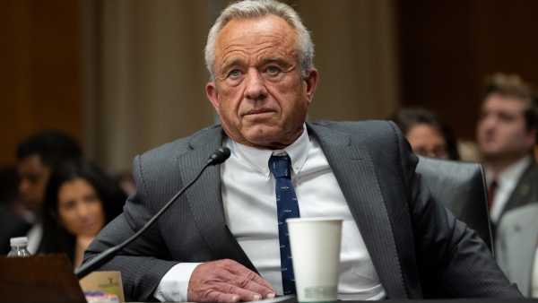 Ретельно відібрані консультанти RFK приїдуть на розгляд графіка вакцинації дітей. Ось що потрібно знати. | INFBusiness