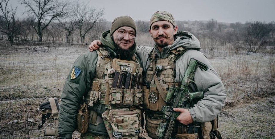 Бійців «Айдару» збили на заправці на Донбасі: обвинувачений досі за кермом (фото, відео) | INFBusiness