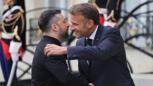 Росія висловила попередження, поки європейські лідери та Зеленський розмовляли з Трампом з Парижа | INFBusiness