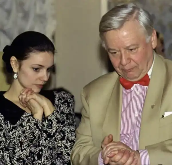 Марина Зудіна поділилася архівними знімками з Олегом Табаковим | INFBusiness