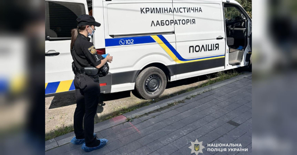 Дві смерті за хвилину: чоловік застрелив власника приміщення та покінчив життя самогубством на автозаправній станції