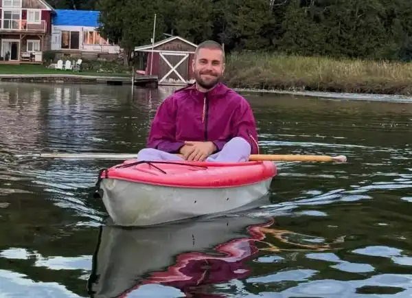 Хейлі Бібер та Кайлі Дженнер здивували шанувальників відвертими селфі | INFBusiness