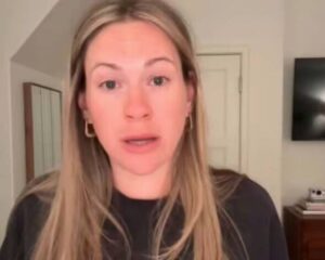 Пасажирка United Airlines розповіла подробиці своєї «біологічно небезпечної діареї» | INFBusiness