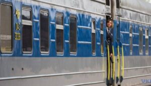 Чотири ділянки Укрзалізниці мають відключення електроенергії через нічний напад Російської Федерації, а також пошкоджена інфраструктура. | INFBusiness