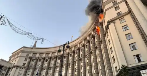 У Кабмін влучив не Шахед, а частина ракети, – ЗМІ