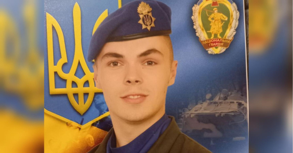 У нього була одна відповідь: «Мої брати там. Ми повинні стояти до смерті»: історія 22-річного захисника, який віддав своє життя за Україну