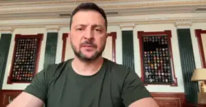 Найефективніші санкції – це підпал російських нафтобаз, звернення Зеленського | INFBusiness