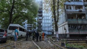 Росія здійснює «масований» наступ по всій Україні | INFBusiness