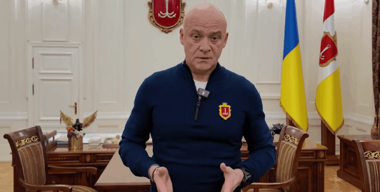 Активісти опублікували докази наявності у Труханова російського громадянства – він називає це провокацією | INFBusiness