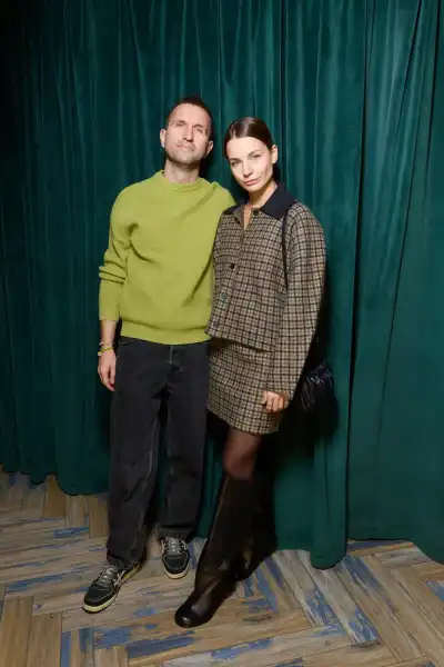 / Світська хроніка Бондарчук, Михалков, Кончаловський: прем'єра кінороману "Хроніки російської революції" | INFBusiness