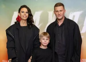 Павло Чинарьов із сім'єю, Ліза Шакіра, Ліза Моряк та інші на прем'єрі фільму "Мажор у Дубаї" | INFBusiness